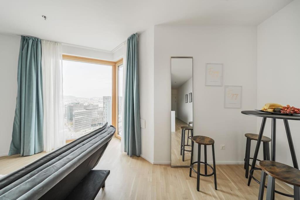 City Sky Studio Mit Balkon ウィーン エクステリア 写真