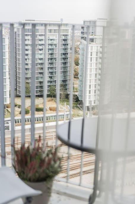 City Sky Studio Mit Balkon ウィーン エクステリア 写真